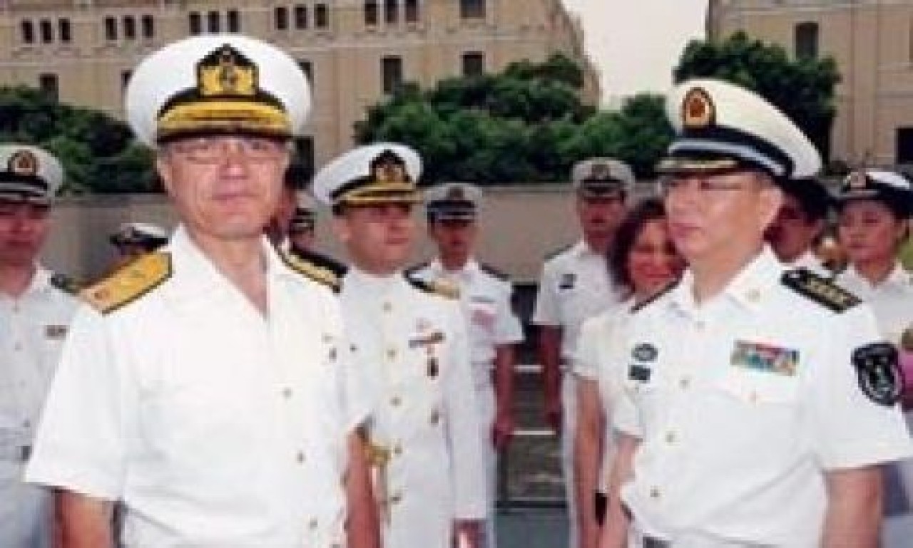 Balyoz’dan aranan Tümamiral Çin’de