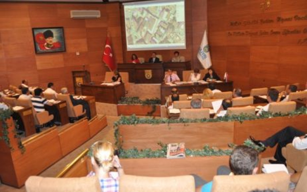 Tatil bitti,meclis başladı