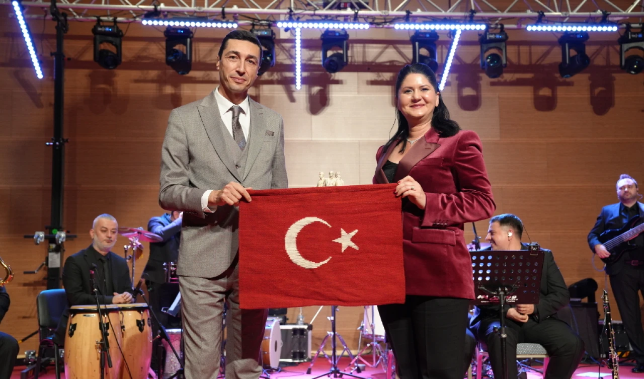 KENT ORKESTRASI EDİRNE’NİN KURTULUŞ COŞKUSUNA RENK KATTI