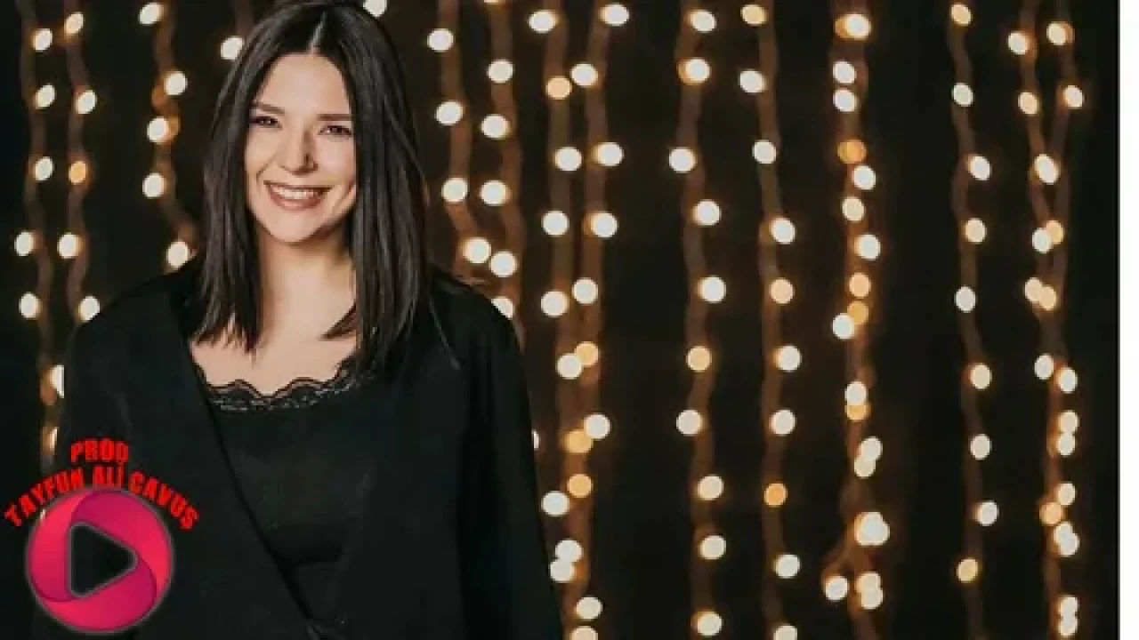 Tuğçe Kandemir, “Açıldı Kapılar” ile 2025’e damgasını vurdu!