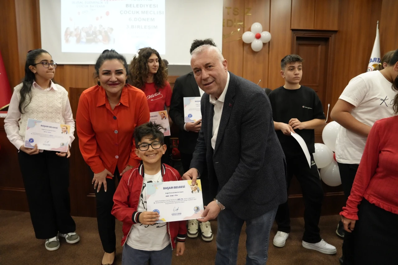 Kartal’da 23 Nisan haftasında çocuklar mecliste söz aldı