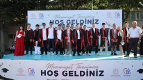 Bayrampaşa’da gençlerin mezuniyet coşkusu