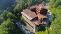 Zümrüt Yeşili Bir Rüya: Ayder Yaylası ve Kaçkarların Kalbindeki Cennet Haşimoğlu Otel