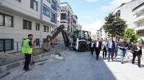 BEYLİKDÜZÜ’NDE YOL BAKIM VE YENİLEME ÇALIŞMALARI HIZ KESMEDEN SÜRÜYOR