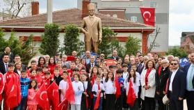 Büyükçekmece’de 23 Nisan gurur ve coşkuyla kutlandı