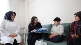 Özel Çocuklara 23 Nisan Sürprizi