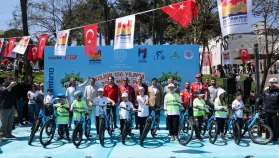 Zeytinburnu'nda Pedallarla Bayram Coşkusu