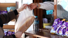 İBB, emeklilere ücretsiz Halk Ekmek desteği sağlıyor