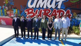 UZUNÇAYIR KAVŞAĞI YAYA ÜSTGEÇİDİ VE ÇEVRE DÜZENLEMESİ TÖRENLE AÇILDI