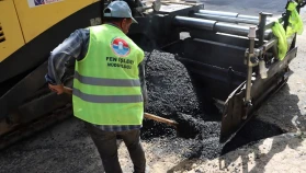 Maltepe’de asfaltlama çalışmaları devam ediyor