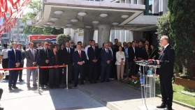 İBB ÖNÜNDE 15 TEMMUZ ANMA ETKİNLİĞİ