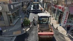 Pendik Çarşı’da Asfalt Serimi Başladı