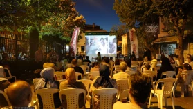 Karagümrük Meydanı'nda Sinema Keyfi