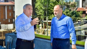 Başkan Turan, Neslişah Sultan İlkokulundaki Çalışmaları Yerinde İnceledi