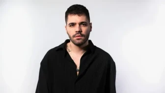 Emir Can İğrek, Üsküdar Tebessüm Kahvesi’nde