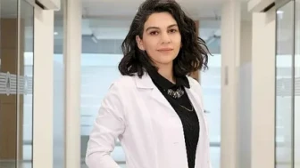 Diş etlerindeki yanma ve ağrı farklı sorunların habercisi olabilir!