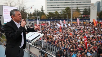 Özgür Özel; 'Meclis meydanlardadır'