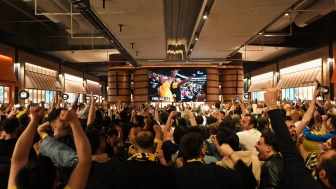 Terminal Kadıköy’de Derbi Coşkusu