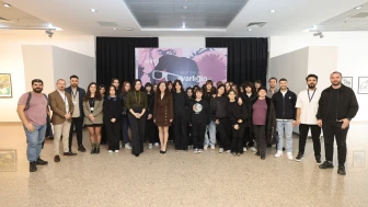 ‘VARLIĞIN ARAYÜZÜ’ SERGİSİ SEFAKÖY GALERİ KÜP’TE SANATSEVERLERİ BEKLİYOR