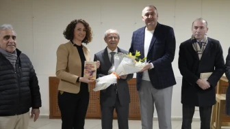 Eğitimci-Yazar Osman Ünal Kartallı Okurlarıyla Buluştu