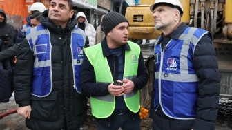 Riskli binalar yıkıldı