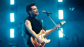 Kenan Doğulu, Zorlu PSM Konserlerine Hız Kesmeden Devam Ediyor