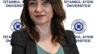 Dr. Elif Kaya "Savaş bir enerji şokuna dönüştü, stagflasyon kapıda!"