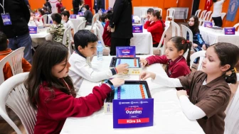Ümraniye’de akıl ve zekâ oyunları festivali yoğun katılımla tamamlandı