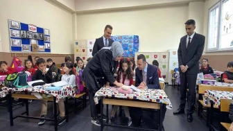 Seyithan İzsiz: Çocuklara el kaldırmayalım el uzatalım!