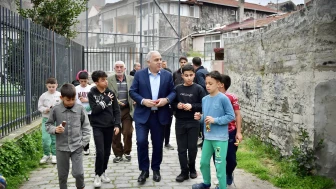 Başkan Turan Yedikule’de esnaf ve vatandaşlarla buluştu