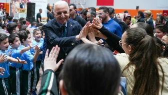 Ümraniye’de Binlerce Çocukla Oyun Coşkusu