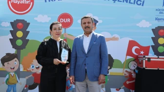 Küçükçekmece'de Çocuklara trafik şenliği