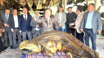 Denizin derinliklerinde eğitim ordusu
