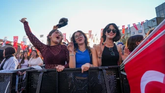 Üsküdar’da 19 Mayıs coşkusu