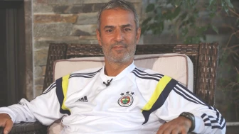 Fenerbahçe Kulübü, teknik direktörlük görevine İsmail Kartal getirildiğini resmen açıkladı.