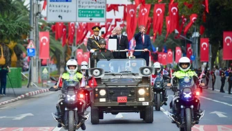 Vatan Caddesi'nde Büyük Zafer'in 104. Yılı Kutlandı