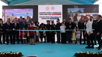 Bakan Tekin Arnavutköy'de Açılışlara Katıldı