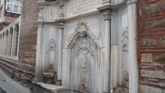 Fatih Haznedar Usta Çeşmesi Suyuna Kavuştu