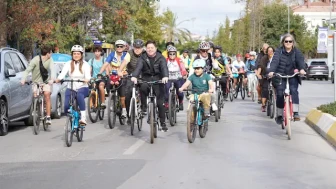 Kadıköy’de “Şehir Senin, Pedal Çevir” Etkinliği