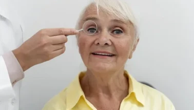 Katarakt Belirtiler Ortaya Çıktığı İlk An Ciddiye Alınmalıdır!