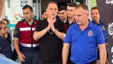 Murat Çalık, elleri kelepçeli şekilde tekrar cezaevine gönderildi!