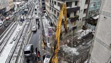 Milletvekilleri Bayrampaşa’da halkla omuz omuza