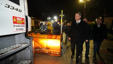 Beylikdüzü’nde kar mesaisi 7/24 sürüyor