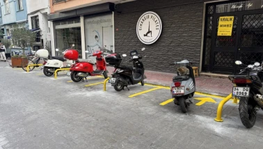 BEYOĞLU’NDA MOTOSİKLET PARK SORUNUNUN ÇÖZÜMÜ İÇİN İLK ADIM ATILDI