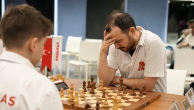 Gençler İstinye’de Satranç Turnuvasında Buluştu