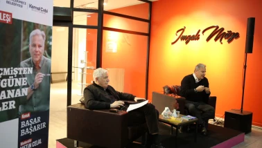 İmzalı kitaplar müzesi’nin konuğu Başar Başarır oldu