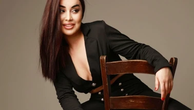 Nur Faraj tiyatroya hazırlanıyor