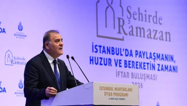 Muhtar Mahallenin Sırdaşı Olur