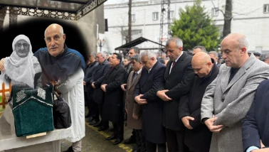 Efrail Çiftçi’nin annesi Binnaz Çiftçi vefat etti.