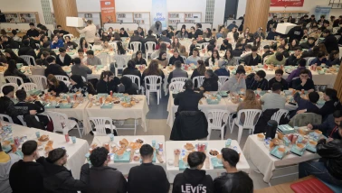 Esenyurt iftar sofrasında buluştu